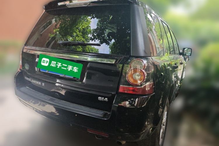 Used Land Rover Freelander 2 2014 2.0T Si4 SE Gasoline Version Rear Right 45 Deg