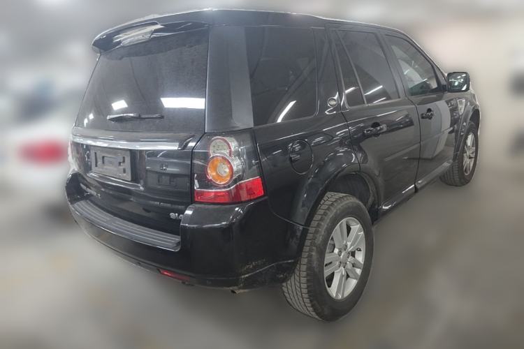 Used Land Rover Freelander 2 2014 2.0T Si4 SE Gasoline Version Rear Right 45 Deg