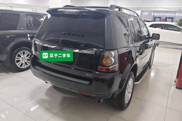 Used Land Rover Freelander 2 2014 2.0T Si4 SE Gasoline Version Rear Right 45 Deg