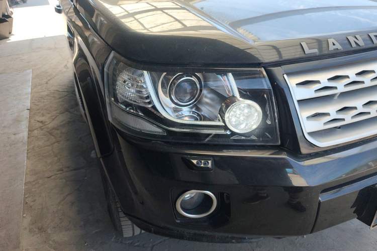 Used Land Rover Freelander 2 2014 2.0T Si4 SE Gasoline Version Right Front Headlight