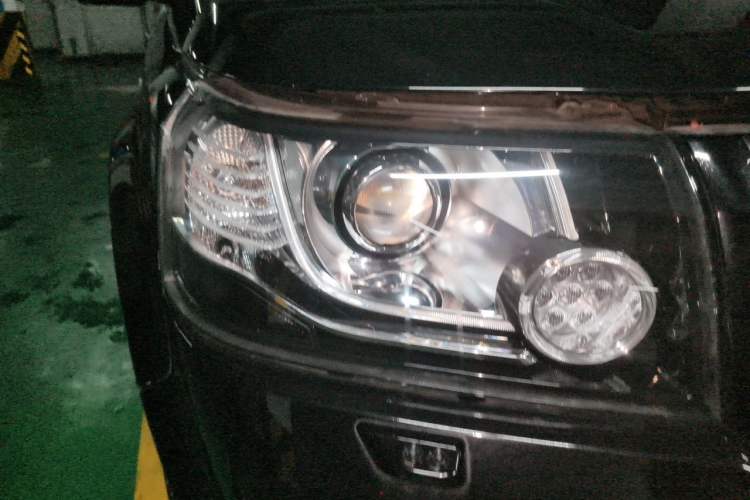 Used Land Rover Freelander 2 2014 2.0T Si4 HSE Gasoline Edition Right Front Headlight
