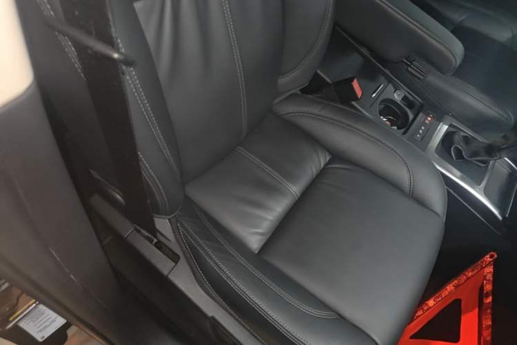 Used Land Rover Freelander 2 2014 2.0T Si4 HSE Gasoline Edition Right Front Seat