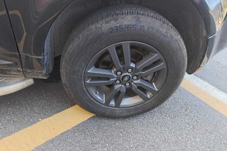 Used Land Rover Freelander 2 2014 2.0T Si4 SE Gasoline Version Right Front Wheel Hub