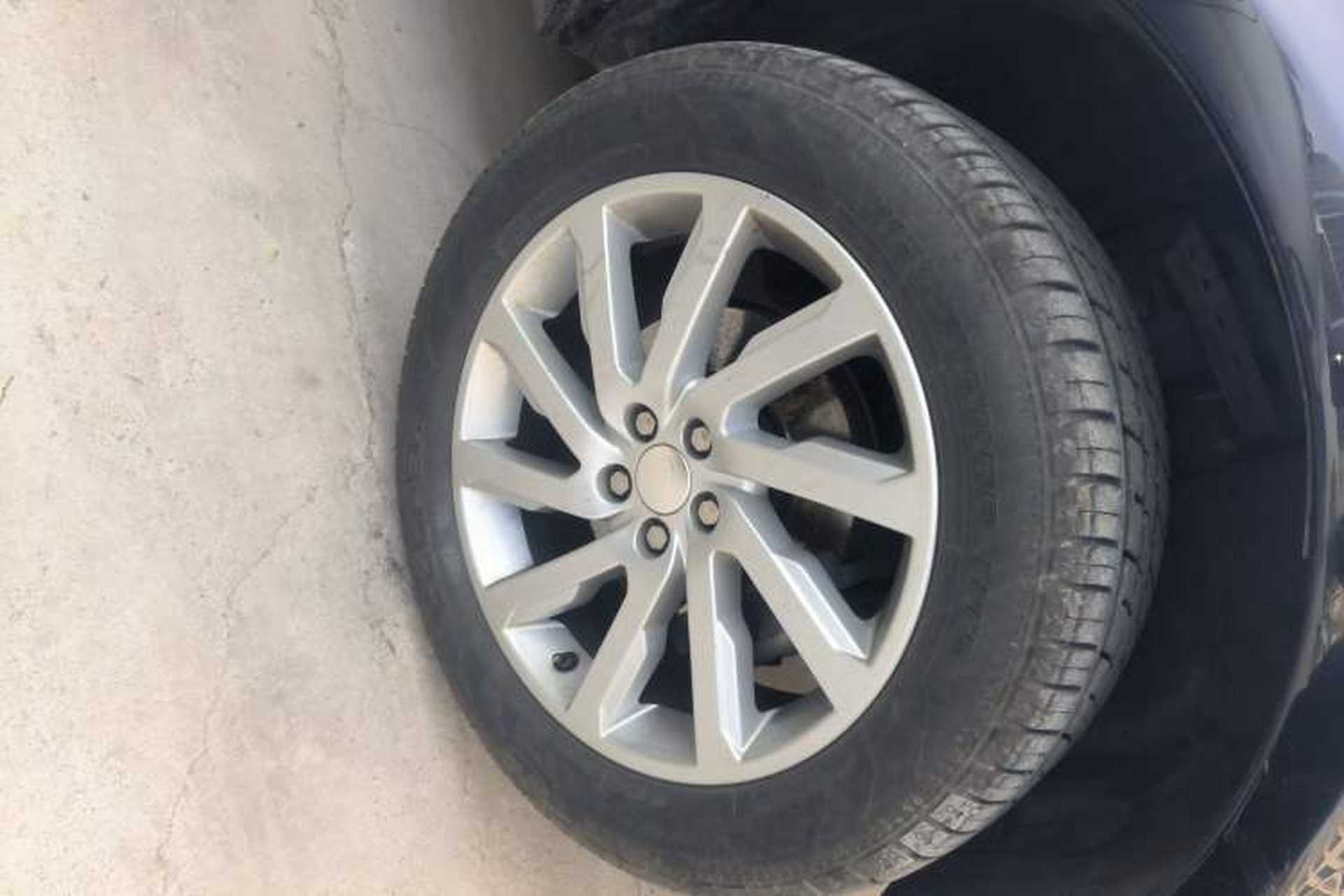 Used Land Rover Freelander 2 2014 2.0T Si4 SE Gasoline Version Right Front Wheel Hub