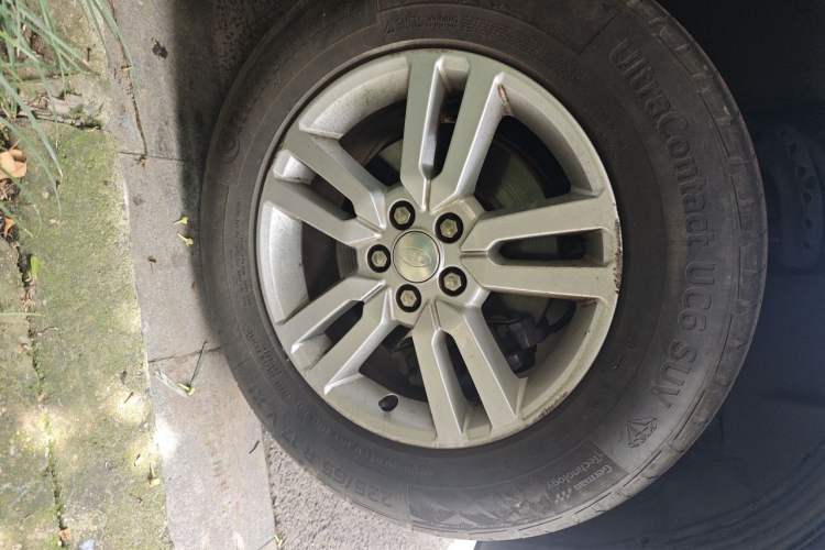 Used Land Rover Freelander 2 2014 2.0T Si4 SE Gasoline Version Right Front Wheel Hub
