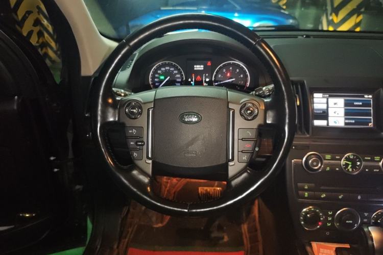 Used Land Rover Freelander 2 2014 2.0T Si4 SE Gasoline Version Steering Wheel