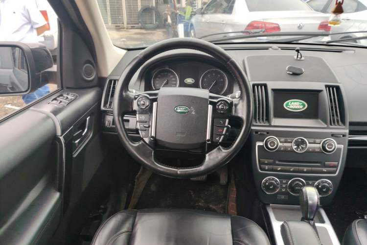 Used Land Rover Freelander 2 2014 2.0T Si4 SE Gasoline Version Steering Wheel