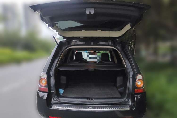 Used Land Rover Freelander 2 2014 2.0T Si4 SE Gasoline Version Trunk