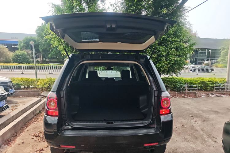Used Land Rover Freelander 2 2014 2.0T Si4 SE Gasoline Version Trunk