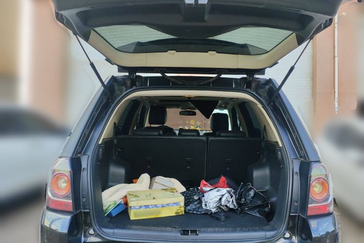 Used Land Rover Freelander 2 2014 2.0T Si4 SE Gasoline Version Trunk