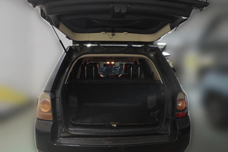 Used Land Rover Freelander 2 2014 2.0T Si4 SE Gasoline Version Trunk