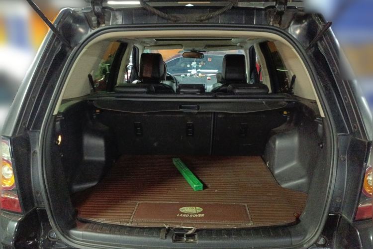 Used Land Rover Freelander 2 2014 2.0T Si4 SE Gasoline Version Trunk