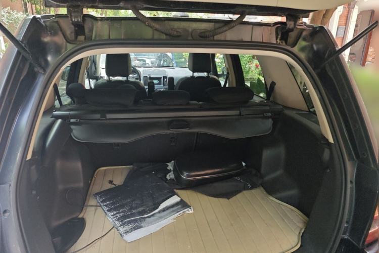 Used Land Rover Freelander 2 2014 2.0T Si4 SE Gasoline Version Trunk