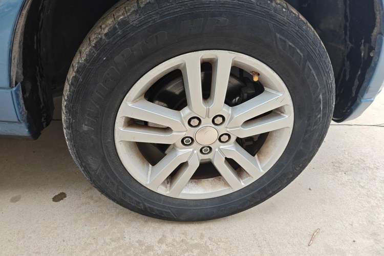 Used Land Rover Freelander 2 2014 2.0T Si4 SE Gasoline Version Right Front Wheel Hub