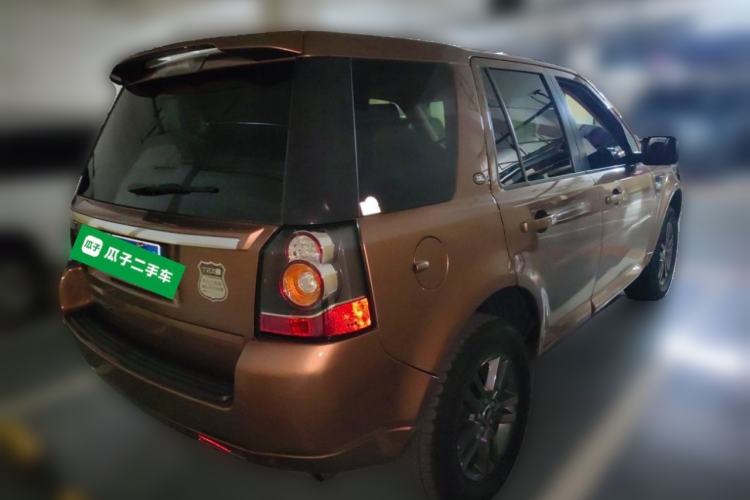 Used Land Rover Freelander 2 2014 2.0T Si4 SE Gasoline Version Rear Right 45 Deg