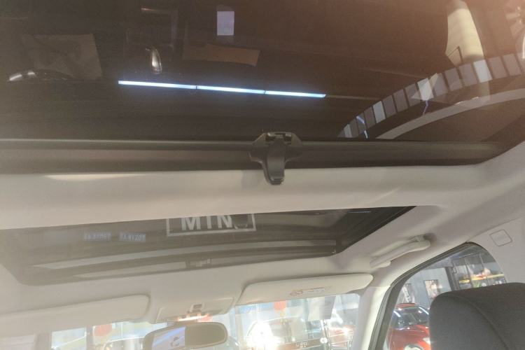 Used Land Rover Freelander 2 2014 2.0T Si4 SE Gasoline Version Headliner