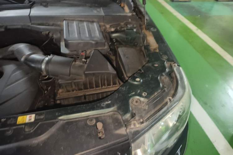 Used Land Rover Freelander 2 2014 2.0T Si4 SE Gasoline Version Engine Bay Left