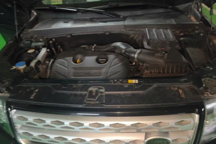 Used Land Rover Freelander 2 2014 2.0T Si4 SE Gasoline Version Engine Bay