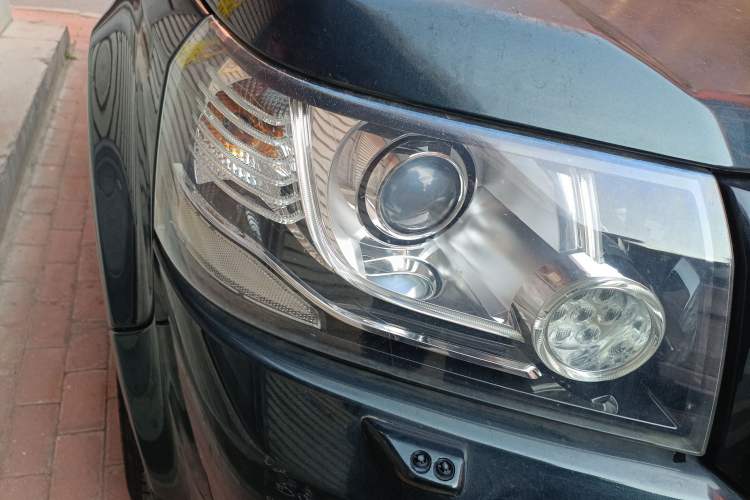 Used Land Rover Freelander 2 2014 2.2T SD4 SE Diesel Edition Exterior 6