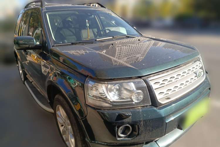 Used Land Rover Freelander 2 2014 2.0T Si4 HSE Gasoline Edition Front Right 45 Deg