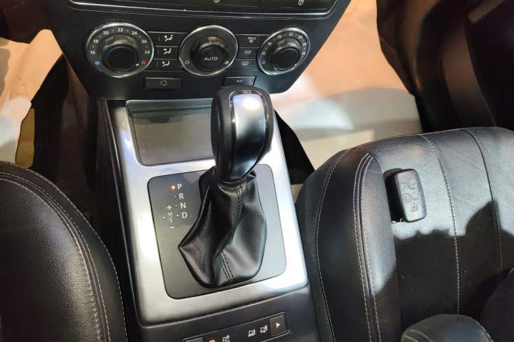 Used Land Rover Freelander 2 2014 2.0T Si4 SE Gasoline Version Gear Lever