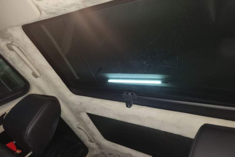 Used Land Rover Freelander 2 2014 2.0T Si4 SE Gasoline Version Headliner