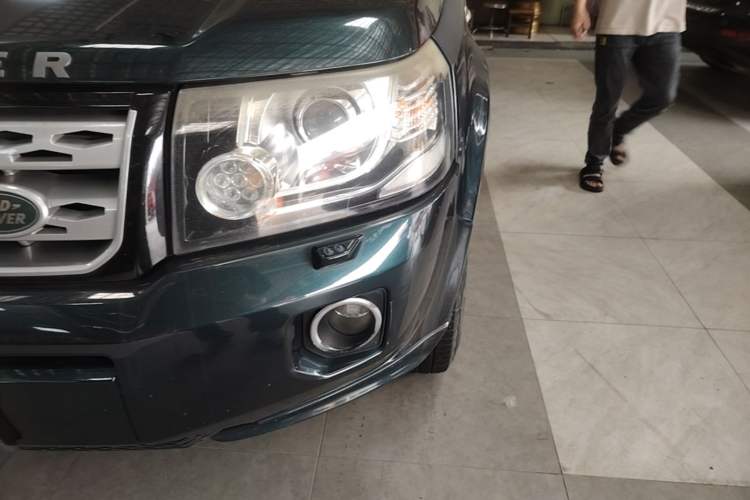 Used Land Rover Freelander 2 2014 2.0T Si4 SE Gasoline Version Left Front Headlight