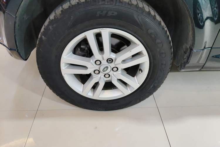 Used Land Rover Freelander 2 2014 2.0T Si4 SE Gasoline Version Left Front Wheel Hub
