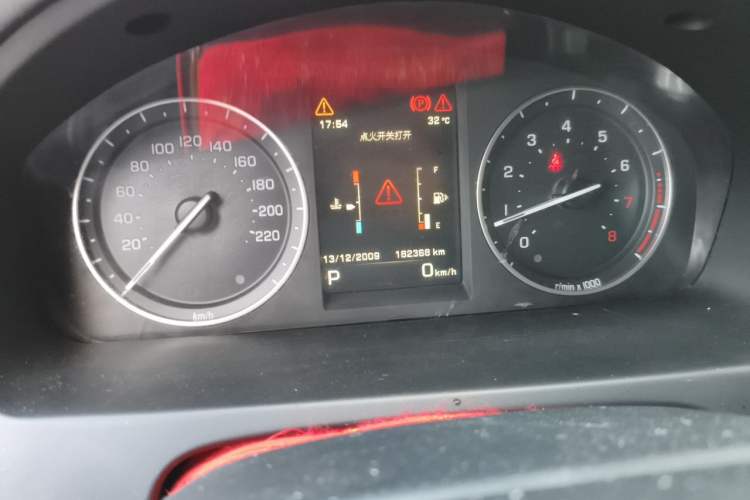 Used Land Rover Freelander 2 2014 2.0T Si4 SE Gasoline Version Odometer Close Up
