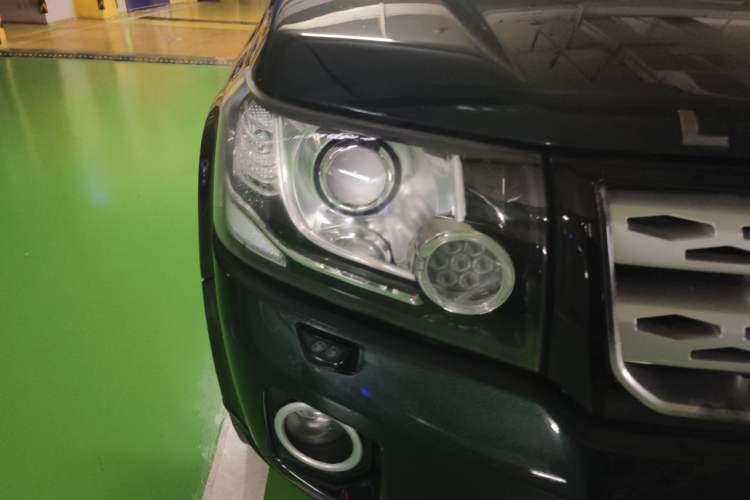 Used Land Rover Freelander 2 2014 2.0T Si4 SE Gasoline Version Right Front Headlight