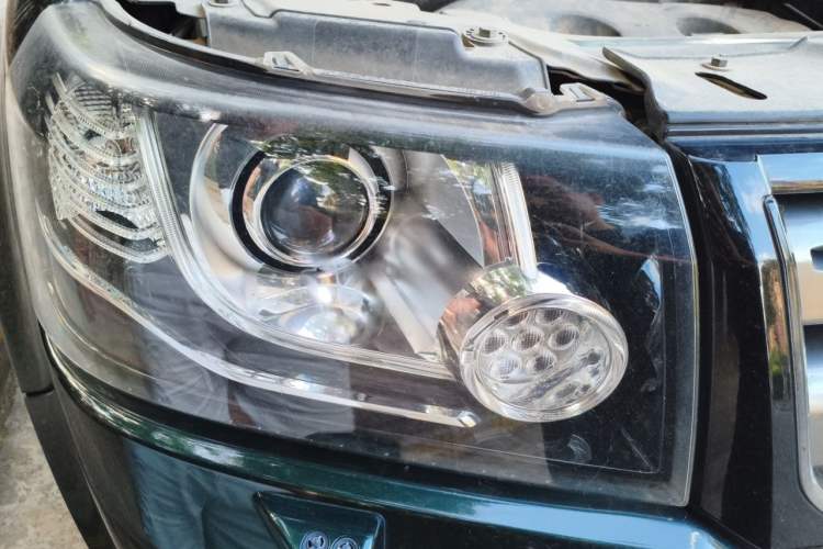 Used Land Rover Freelander 2 2014 2.0T Si4 SE Gasoline Version Right Front Headlight