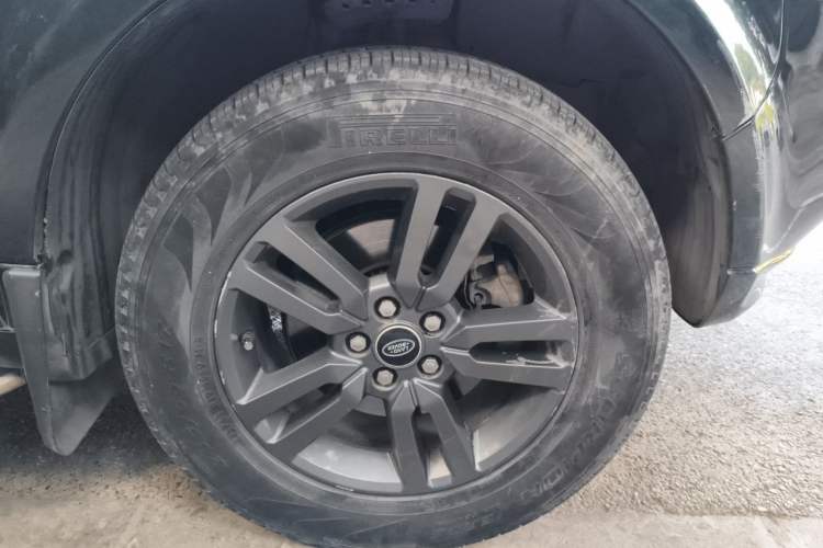 Used Land Rover Freelander 2 2014 2.0T Si4 SE Gasoline Version Right Front Wheel Hub