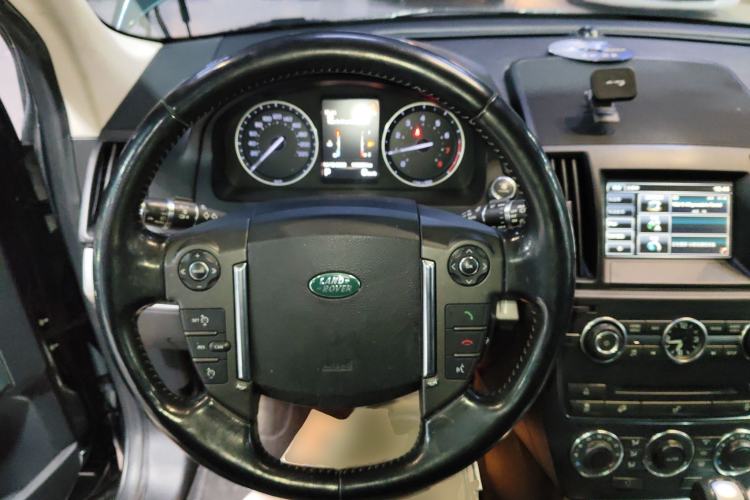 Used Land Rover Freelander 2 2014 2.0T Si4 SE Gasoline Version Steering Wheel