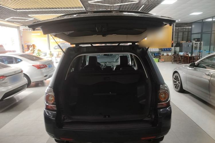Used Land Rover Freelander 2 2014 2.0T Si4 SE Gasoline Version Trunk