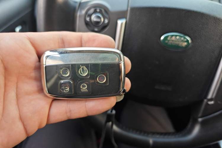 Used Land Rover Freelander 2  Vehicle Key