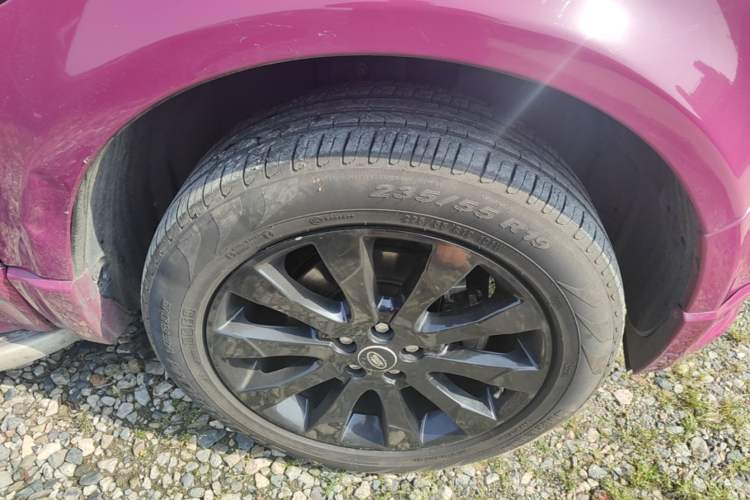 Used Land Rover Freelander 2 2014 2.0T Si4 HSE Gasoline Edition Right Front Wheel Hub