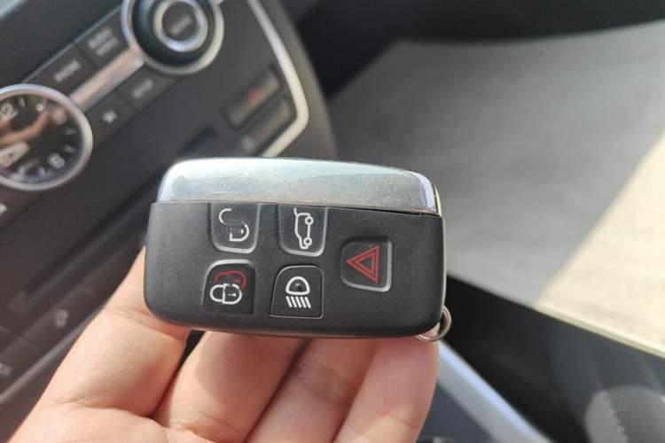 Used Land Rover Freelander 2 2014 2.0T Si4 HSE Gasoline Edition Vehicle Key