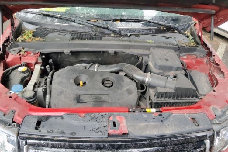 Used Land Rover Freelander 2 2014 2.0T Si4 HSE Gasoline Edition Engine Bay