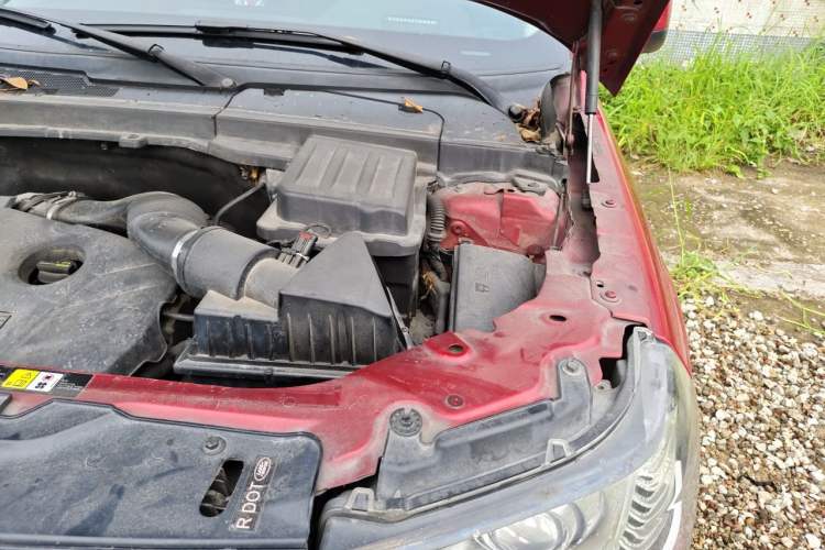 Used Land Rover Freelander 2 2014 2.0T Si4 SE Gasoline Version Engine Bay Left