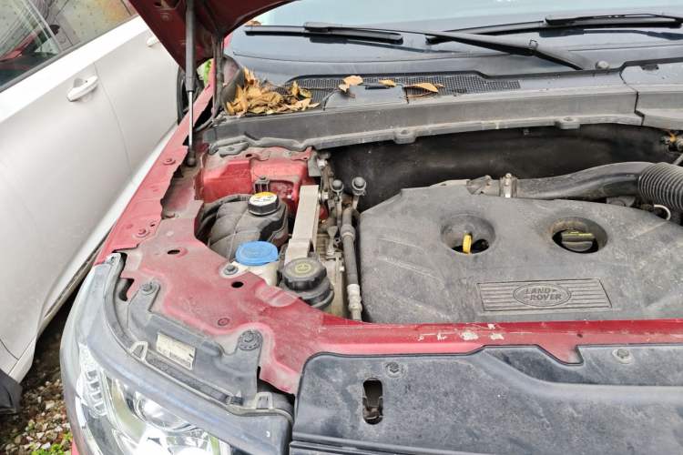 Used Land Rover Freelander 2 2014 2.0T Si4 SE Gasoline Version Engine Bay Right
