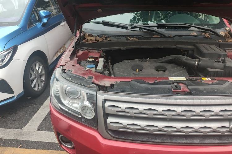 Used Land Rover Freelander 2 2014 2.0T Si4 S Gasoline Version Engine Bay Right