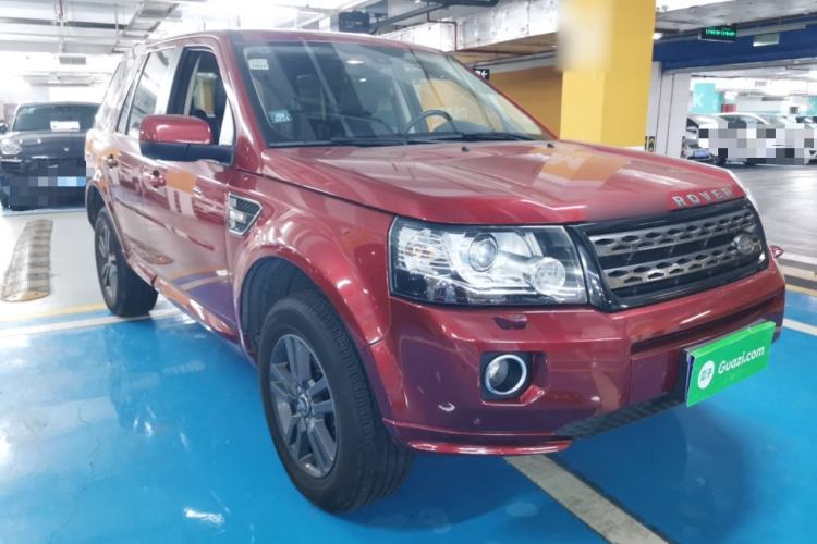 Used Land Rover Freelander 2 2014 2.0T Si4 SE Gasoline Version Front Right 45 Deg