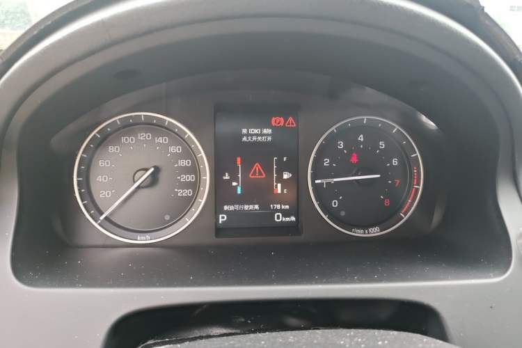Used Land Rover Freelander 2 2014 2.0T Si4 SE Gasoline Version Instrument Cluster