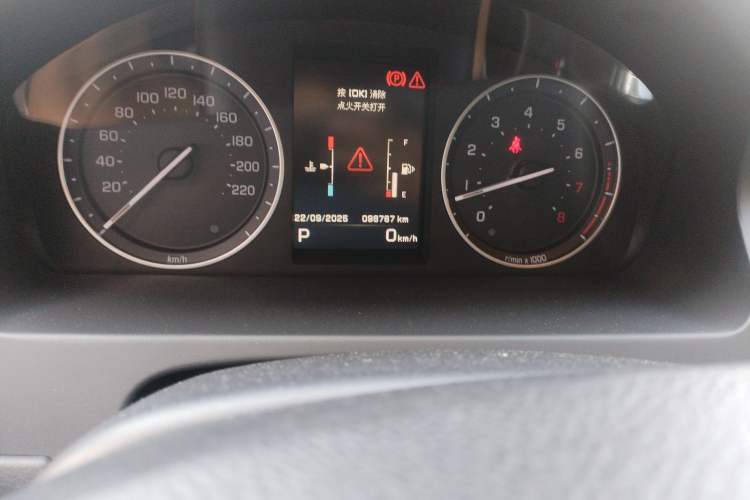 Used Land Rover Freelander 2 2014 2.0T Si4 SE Gasoline Version Odometer Close Up