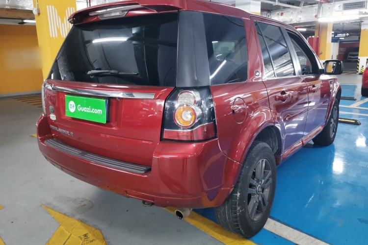 Used Land Rover Freelander 2 2014 2.0T Si4 SE Gasoline Version Rear Right 45 Deg
