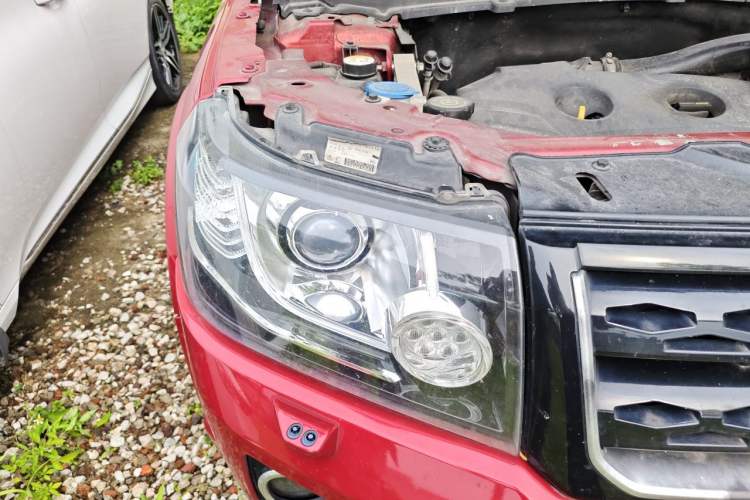 Used Land Rover Freelander 2 2014 2.0T Si4 SE Gasoline Version Right Front Headlight