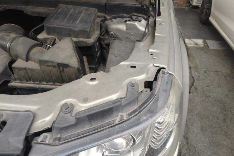 Used Land Rover Freelander 2 2014 2.0T Si4 SE Gasoline Version Engine Bay Left