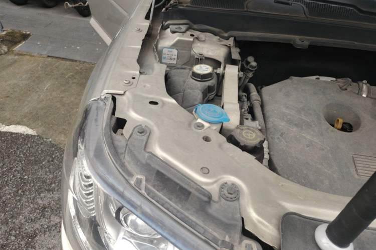 Used Land Rover Freelander 2 2014 2.0T Si4 SE Gasoline Version Engine Bay Right