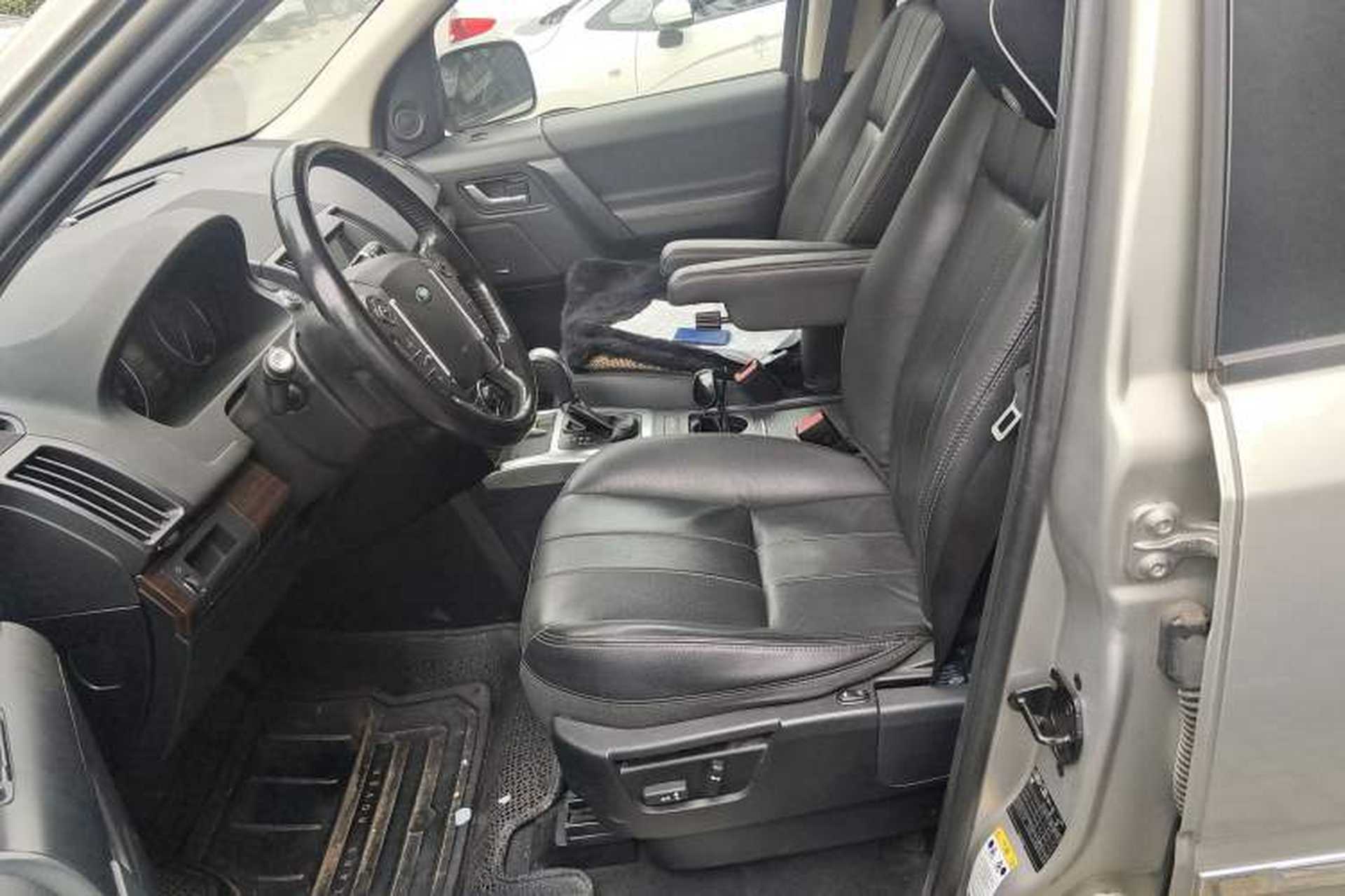Used Land Rover Freelander 2 2014 2.2T SD4 SE Diesel Edition Left Front Seat