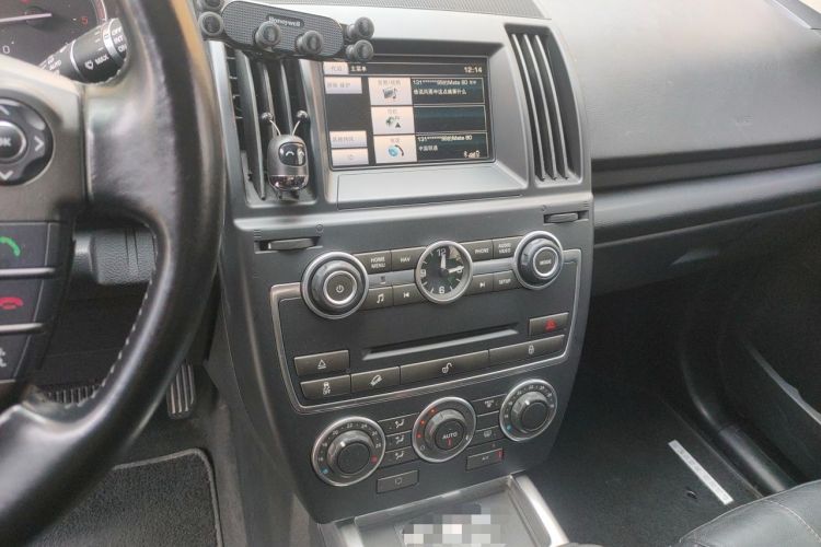Used Land Rover Freelander 2 2014 2.2T SD4 S Diesel Version Audio And AC Panel